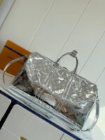 LV Duffelbag - Image 2