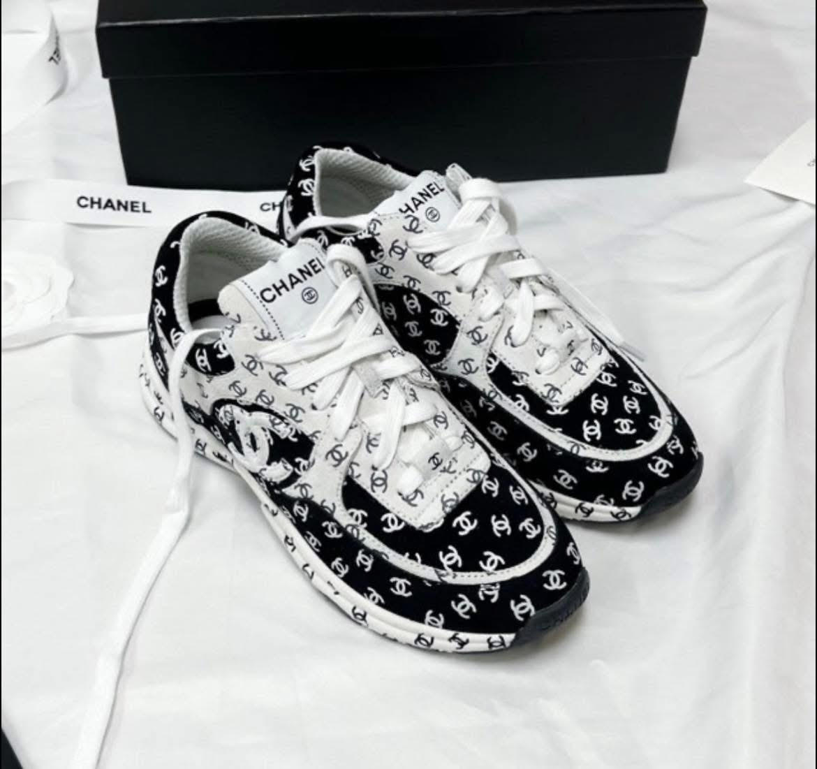 unnamed (18) CCC Sneakers - Image 1