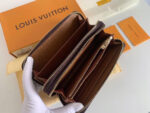 LV Wallet - Image 2