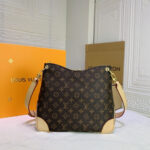 LVV  Crossbody - Image 2