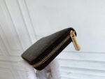LV Wallet - Image 3