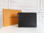 LV  Clutch
