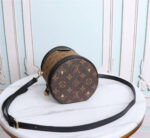 LVV  Crossbody - Image 4