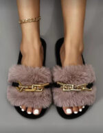 Never Look Back  Slides - Image 4