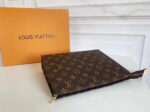 LV Clutch - Image 3