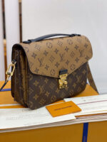LV  Crossbody