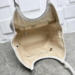 Miu Handbag - Image 8
