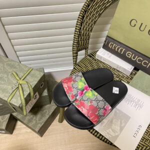Nobody but Me Sandals